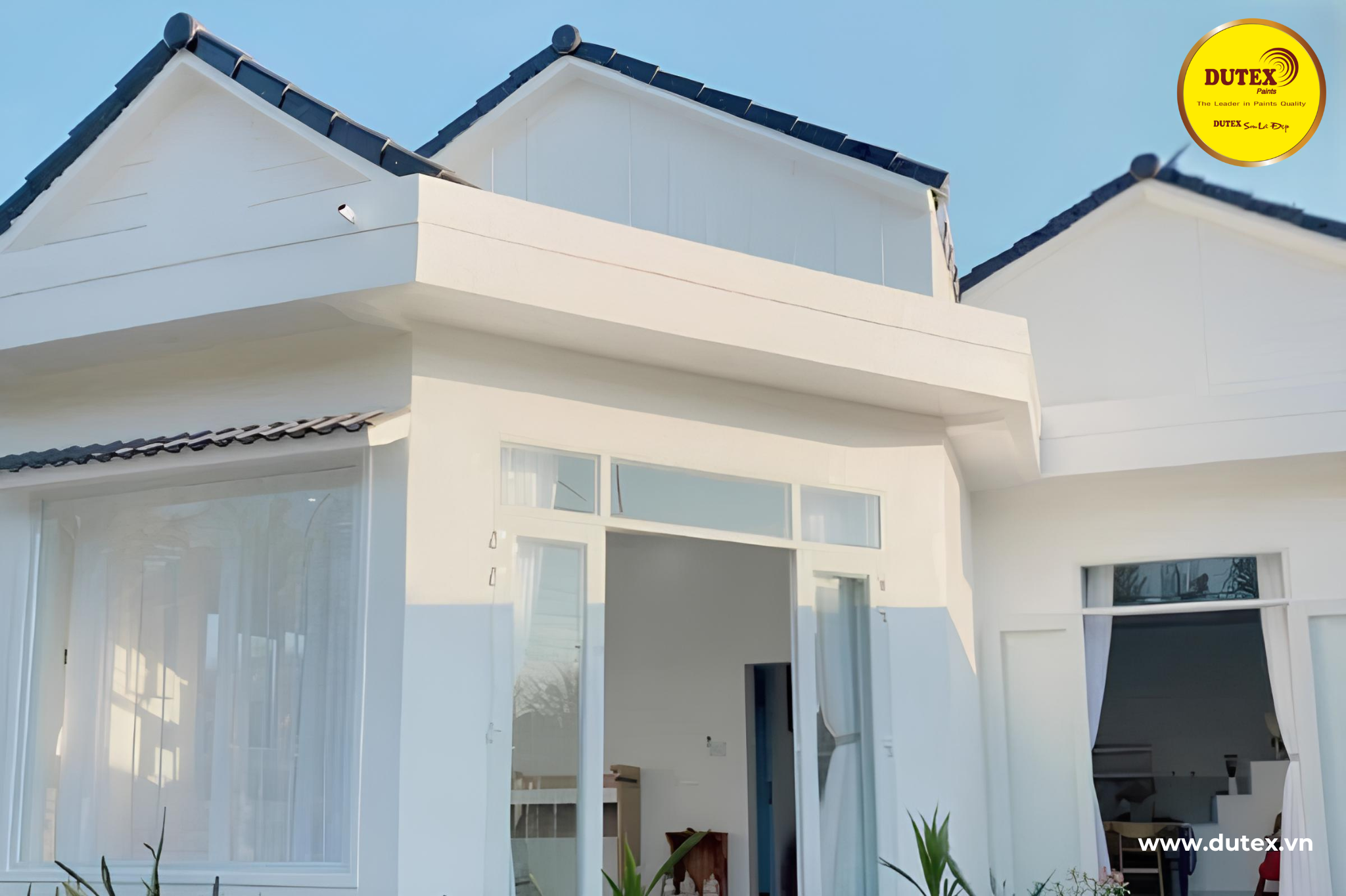 Thanh lịch, hiện đại với màu trắng kem